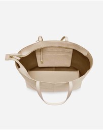 Maison De Sabre - The Zipped Soft Tote
