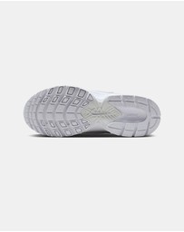 Nike - V5 RNR - Women's