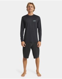 Billabong - Mens Shoreline Loose Fit Long Sleeve Rash Vest