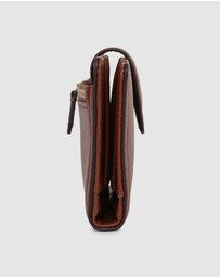 Fossil - Logan Brown Tab Clutch