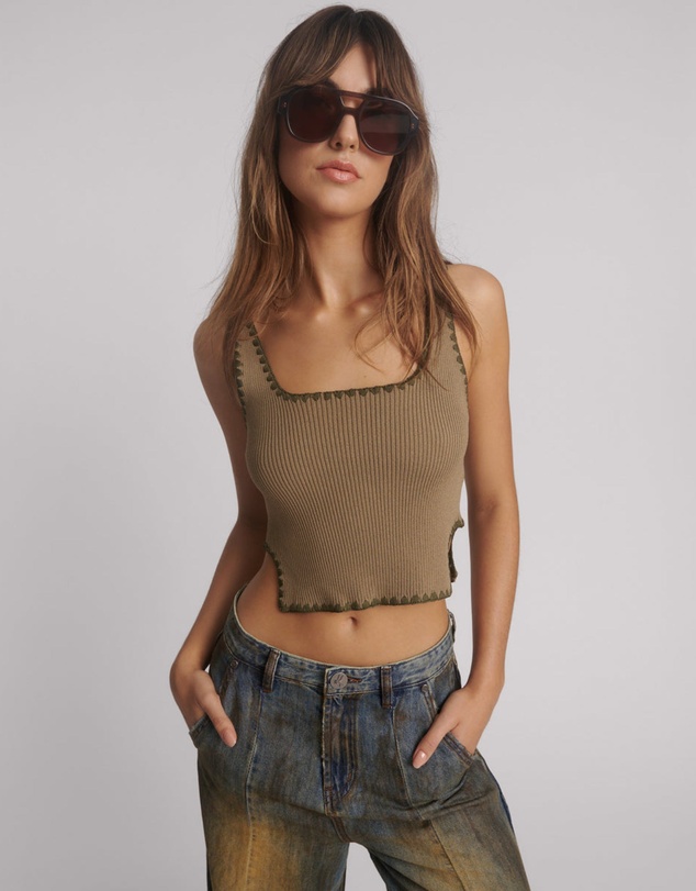 ONE TEASPOON - Knitted Scallop Tank Top - Khaki