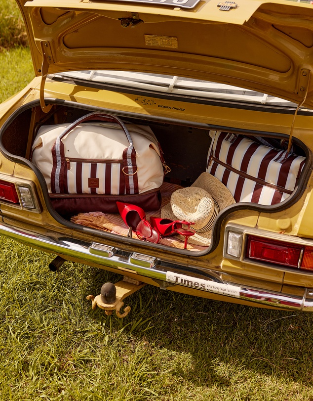 The Somewhere Co - Lisbon Weekender Duffle Bag