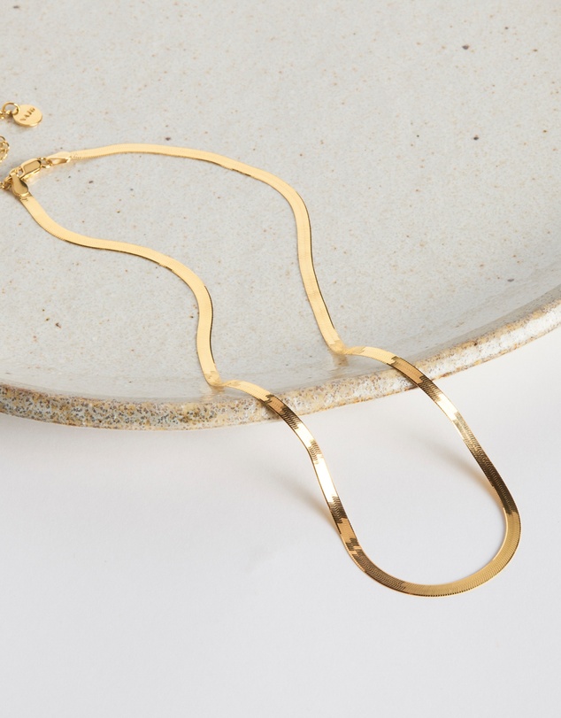 Najo - Herringbone Yellow Gold Necklace 