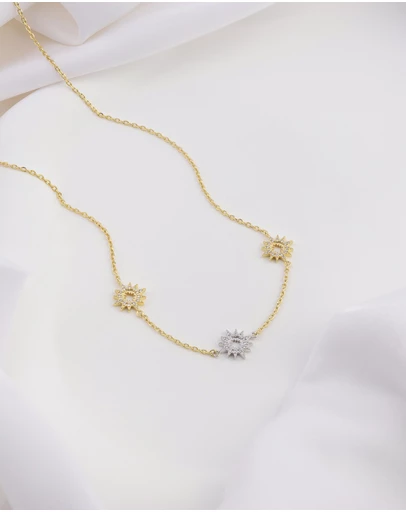 Wanderlust + Co - Sunlit Trio Gold Necklace