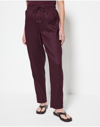 Commonry - Stephanie Pant