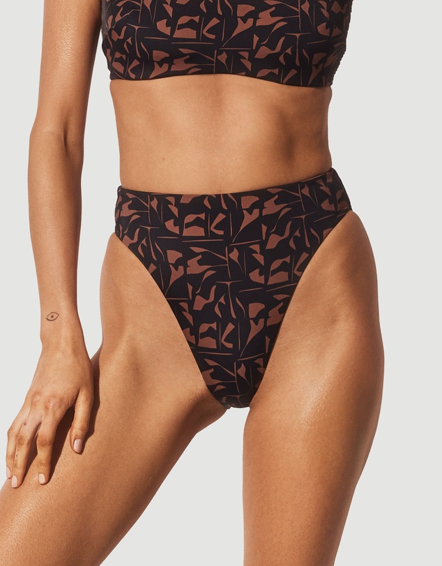 Form and Fold - The 90s Rise High Waisted Bottom