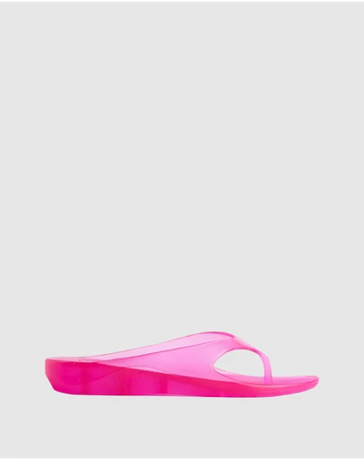 GAP - Jelly Flip Flops - Women's