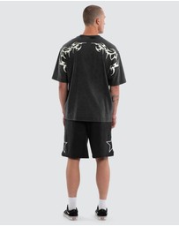 Kiss Chacey - Cagey Oversized Tee
