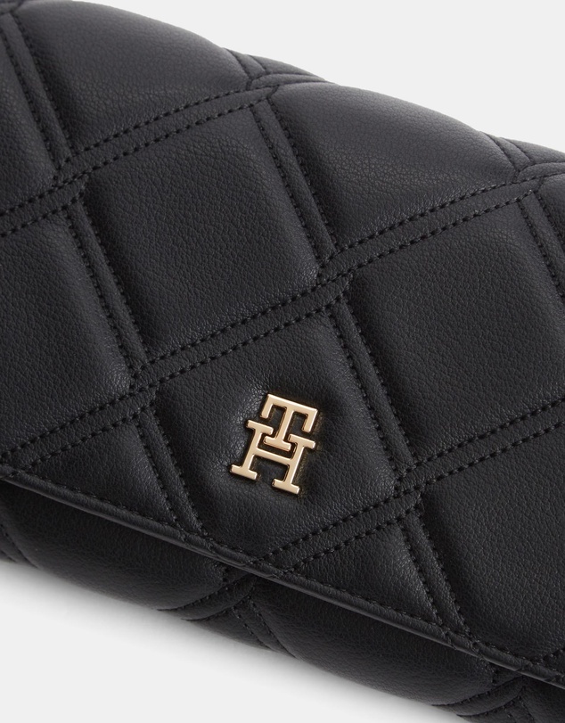 Tommy Hilfiger - Feminine Chain Wallet