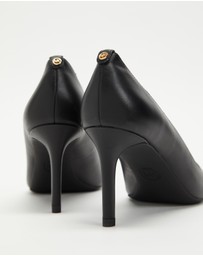 Michael Kors - Alina Flex Pumps