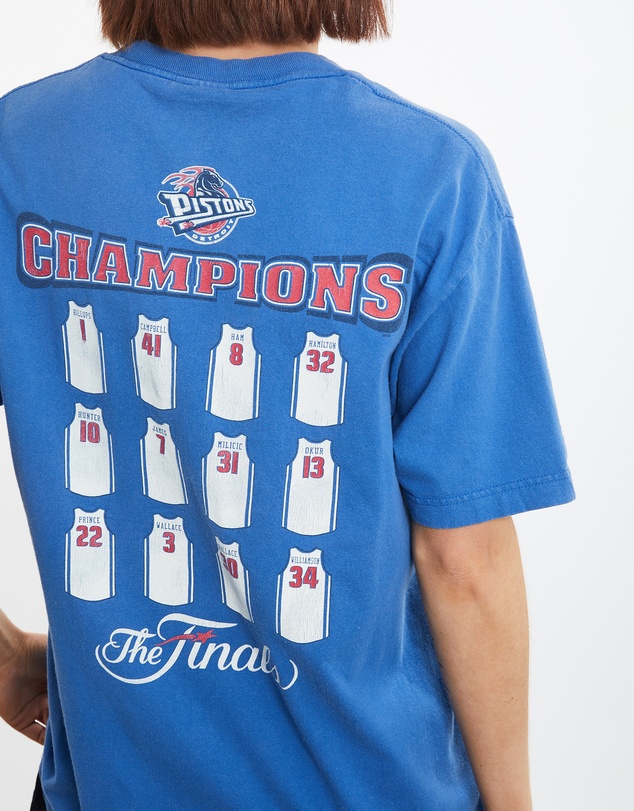 Vintage by The Real Deal - Pre Loved - Vintage NBA Detroit Pistons Tee