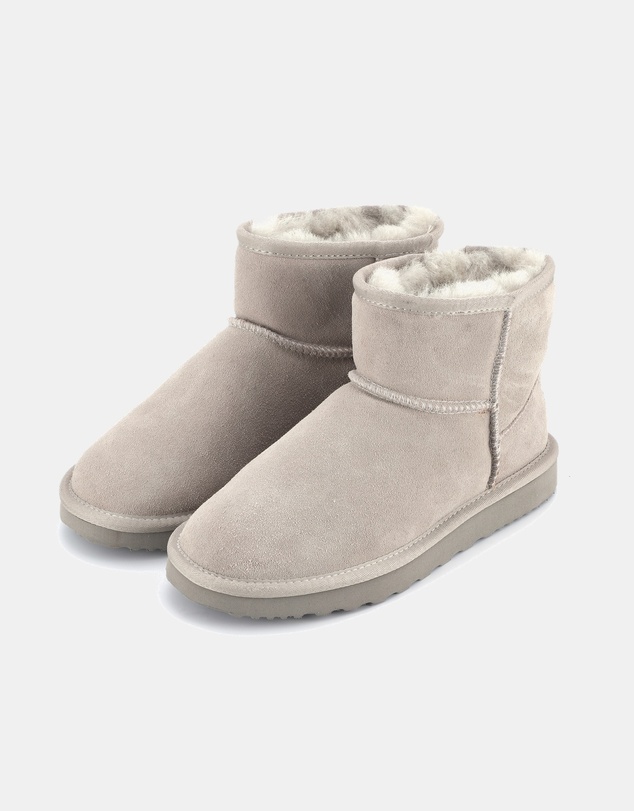AusWooli Ugg Boots - Bondi Sheepskin Signature Short Ankle Boots