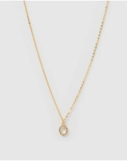 Izoa - Crystal Letter O Necklace Gold