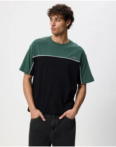 X-Large - Panel Gorilla Fit Tee