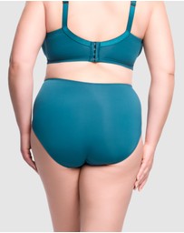 Sainted Sisters - Zhara Full Brief