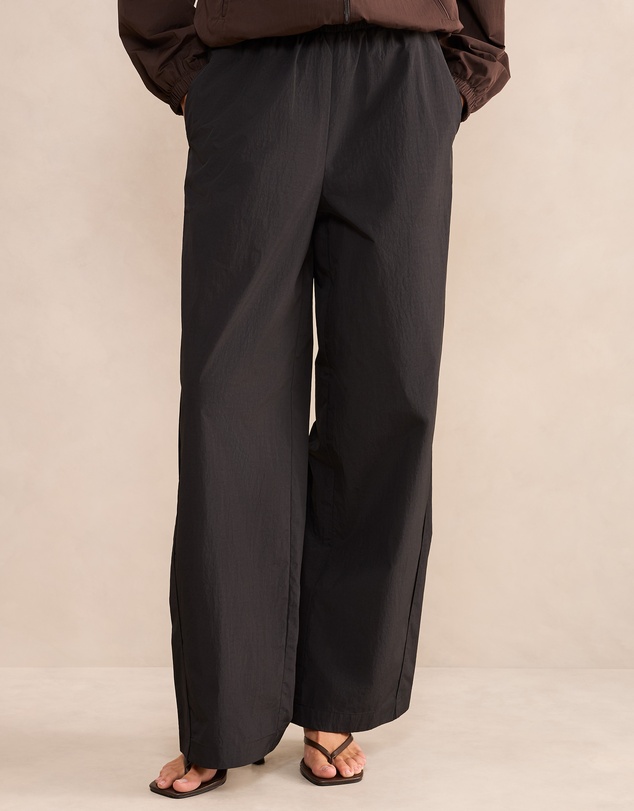 Forever New - Billie Elastic Waist Wide Leg Pants