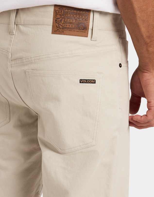 Volcom - Mens Solver Lite 5 Pocket 19