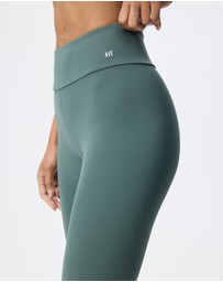 AVE Active - Shape Flare Leggings