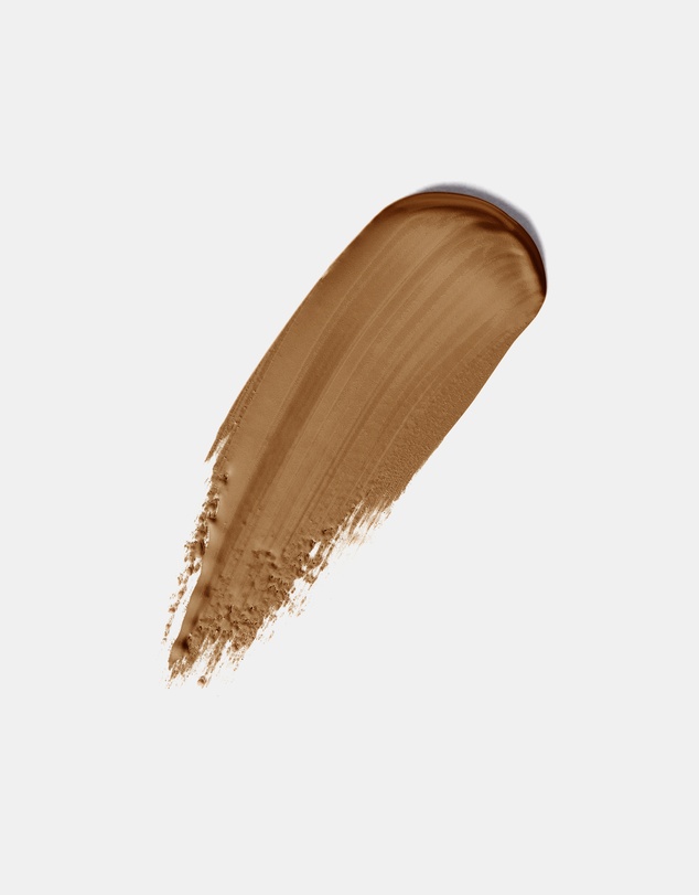 Napoleon Perdis - Stroke of Genius Liquid Cashmere Foundation SPF30 Look 4