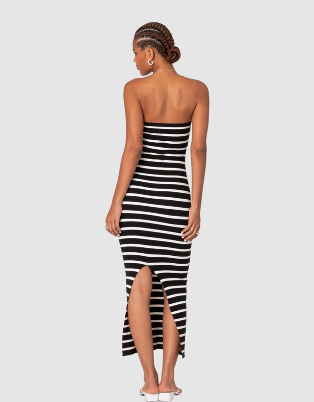 EDIKTED - Knit Back Slitted Maxi Dress