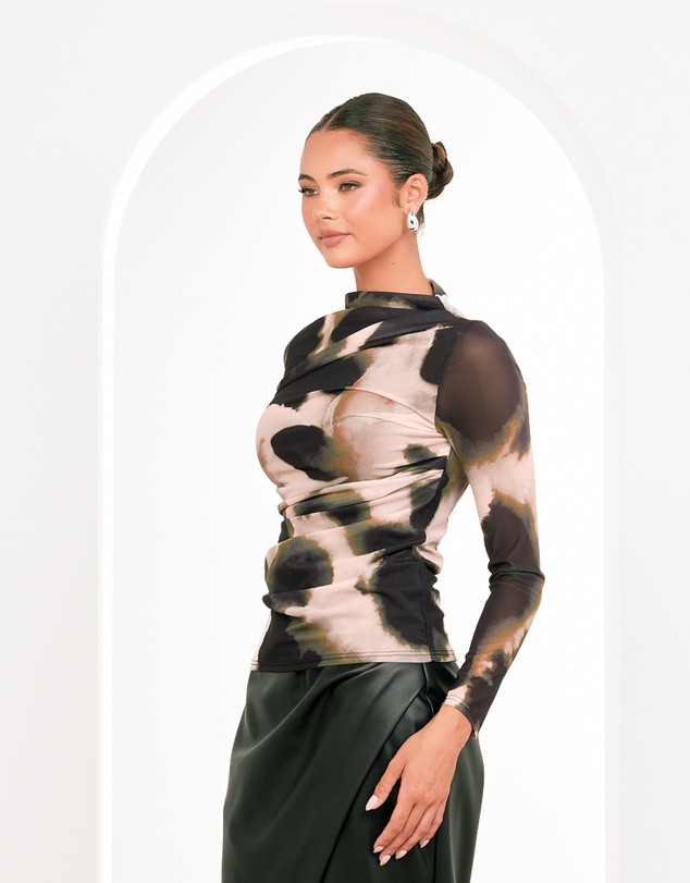 Pilgrim - Hunter Gathered Mesh Top