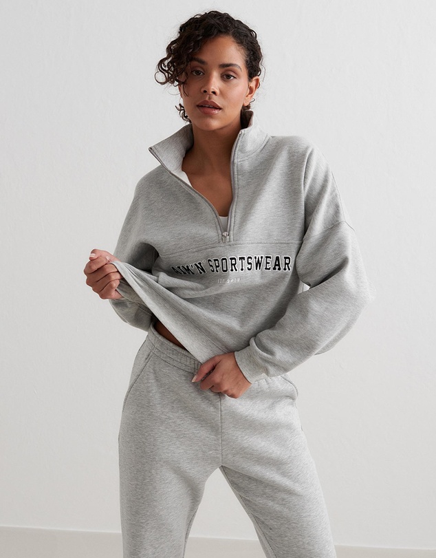 Aim'n - Varsity Blocked Half-Zip Sweater