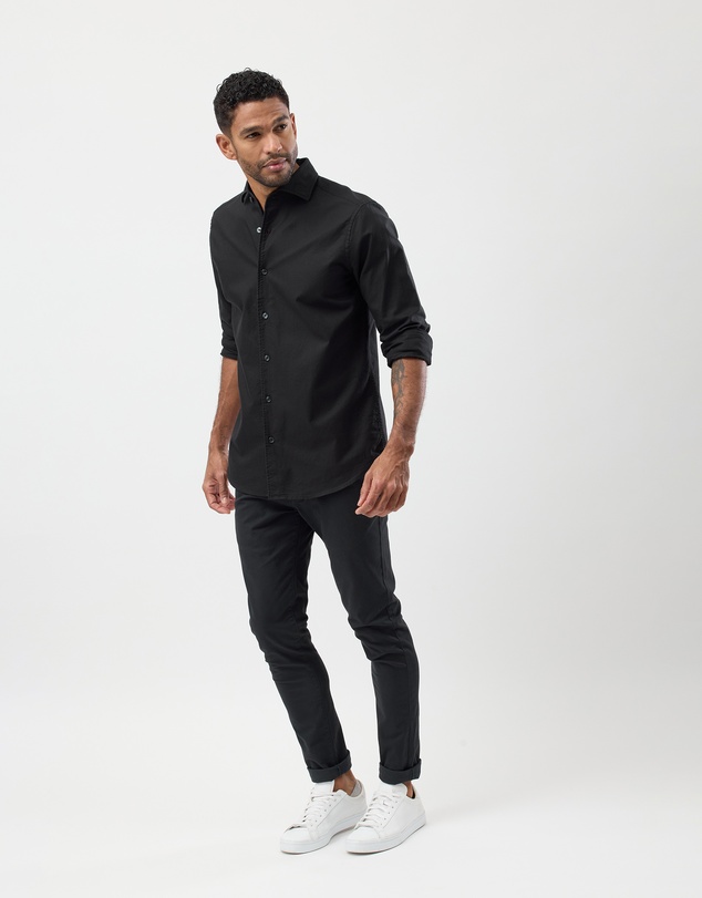 Wayver - The Essential Oxford Shirt