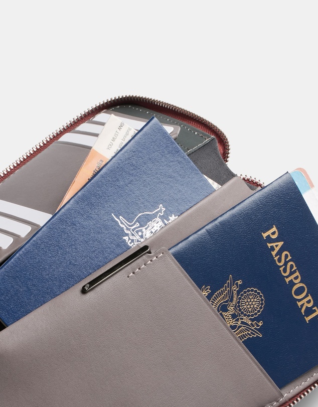 Bellroy - Travel Folio (Second Edition)