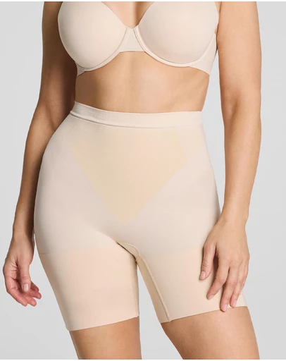 Spanx - Sculpt GOFIGURE Mid Thigh Shorts