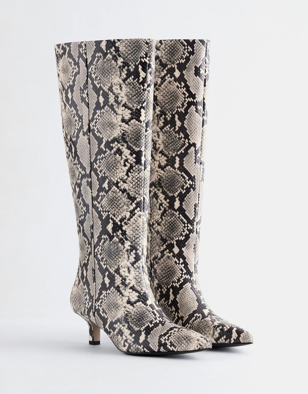 & Other Stories - Kitten Heel Leather Knee Boots
