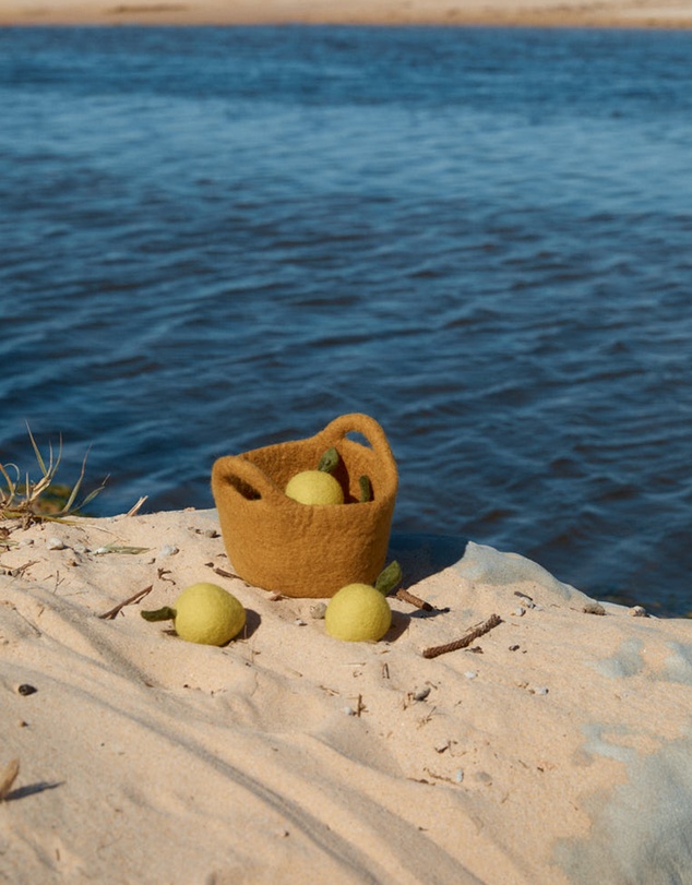 Phile - Basket of Lemons