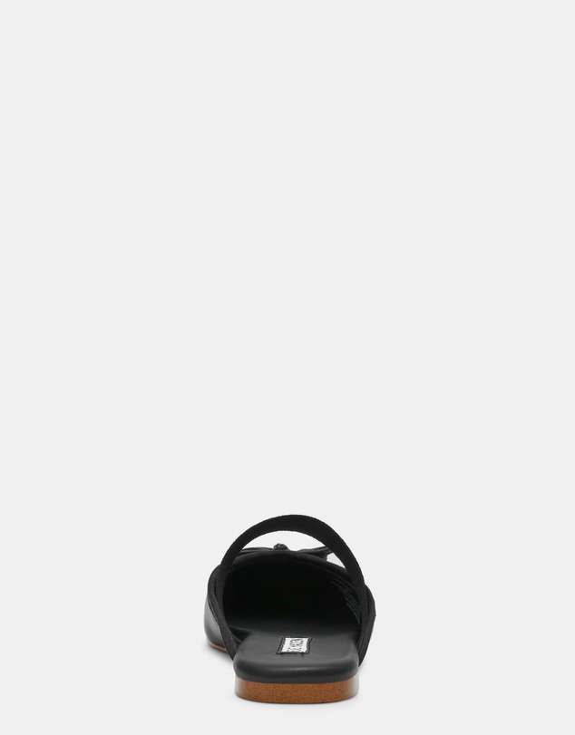 Steve Madden - Cutesy Black Leather Flats