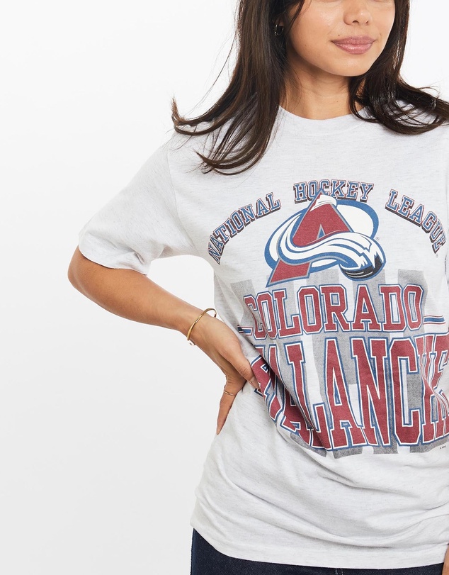Vintage by The Real Deal - Pre Loved - Vintage 90s NHL Colorado Avalanche Tee