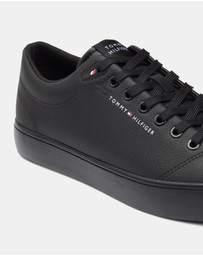 Tommy Hilfiger - TH Hi Vulc Core Low Lth II Ess - Men's