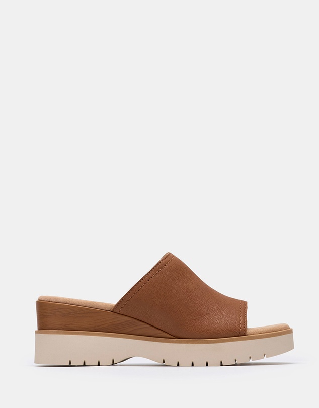 Clarks - Diaz Slide Tan