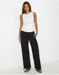 Dazie - Driftwood Cropped Tank Top