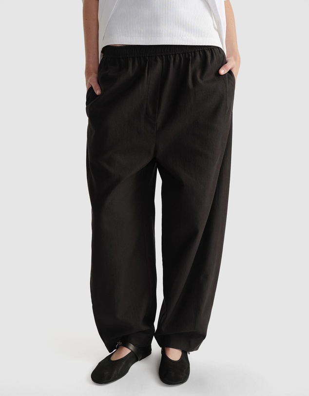 Decjuba - D-Luxe Barrel Twill Pants