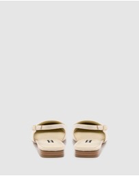 Nine West - Gones