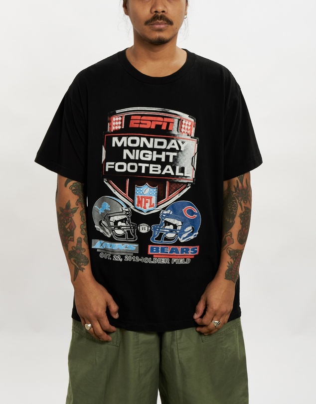 Vintage by The Real Deal - Pre Loved - Vintage NFL Lions vs Bears Tee