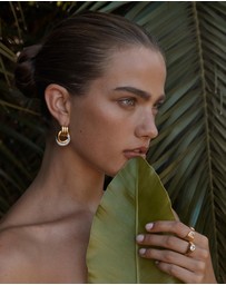 Amber Sceats - Magnolia Earrings