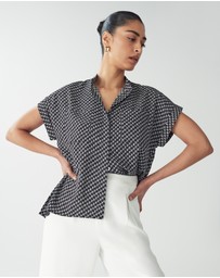 Willa - Taurus Shirt