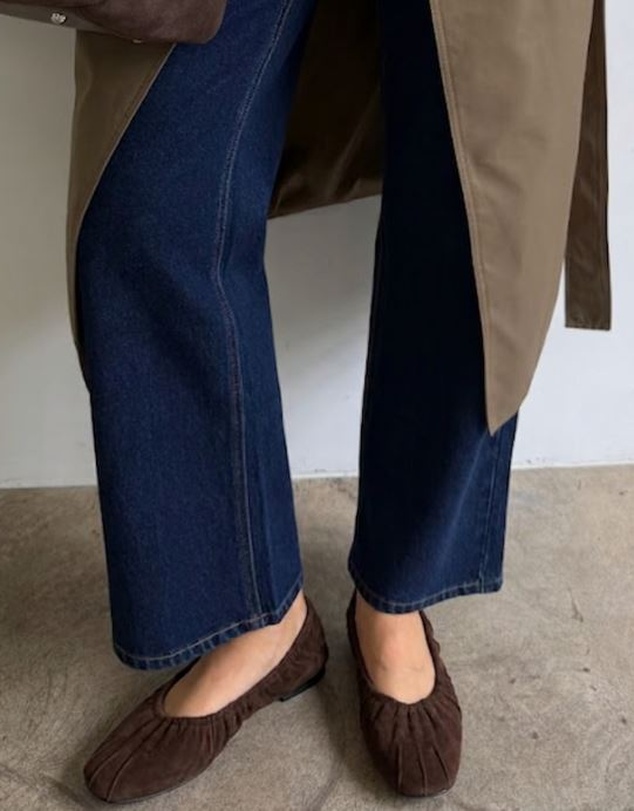 Atmos&Here - Amber Round Toe Suede Ballet Flats