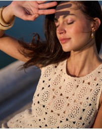 UNE PIECE - Crochet Midi Dress