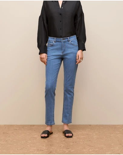 Trenery - Boyfriend Jean in Light Wash