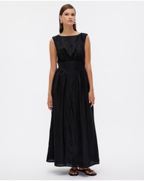 Minima Esenciales - Rivena Midi Dress