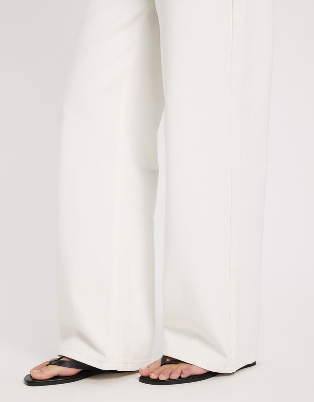 Calli - Wren High Waisted Jeans