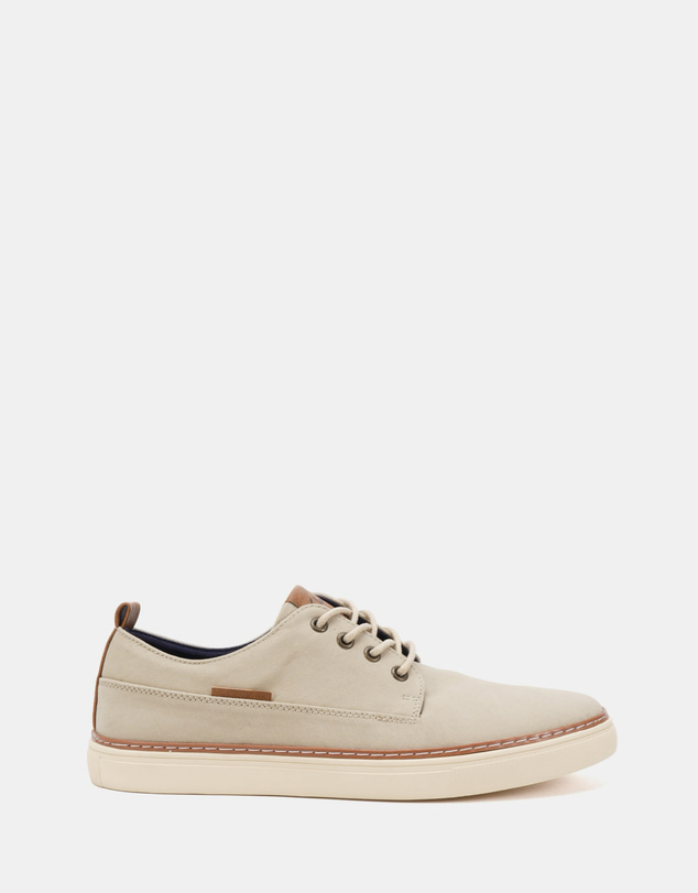 Clarks - Benn Beige