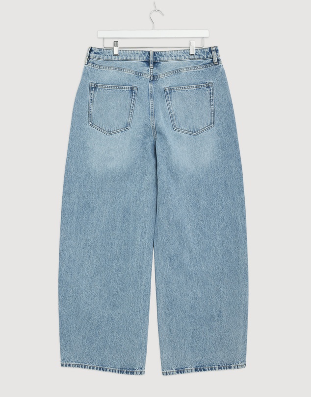 Revibe - Repaired Assembly Label Low Curve Mid Rise Jeans - Brand Sizing-33