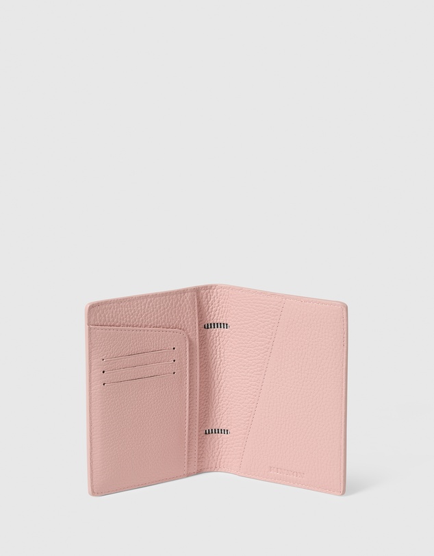 Kinnon - Earle Passport Holder