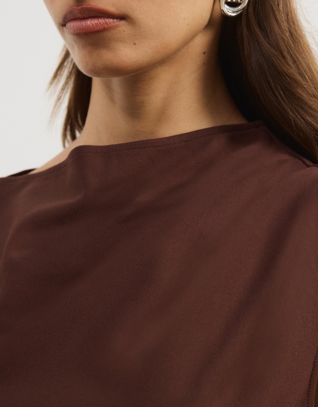 Atmos&Here - Amaris High Neckline Ponte Structured Top